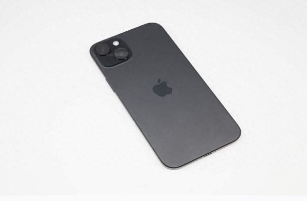 渝水苹果手机维修分享iPhone 15 Plus换电池 